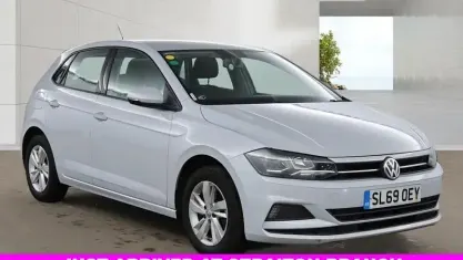 Used VW Polo SE 95 HP (69 kW) 2019 Silver Hatchback