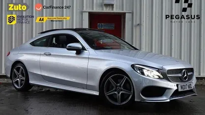 Used Mercedes C250 AMG Line Premium Plus 204 HP (150 kW) 2017 Coupe