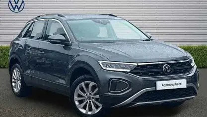 Used VW T-Roc Life 150 HP (110 kW) 2023 Grey SUV
