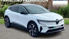White/black Used 2022 Renault Mégane Techno Hatchback | £17,811 (Fair price)