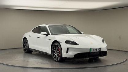 Begagnad Porsche Taycan Performance Package 339 kW (462 HK) 2024 Vit Sedan