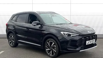 Used 2024 MG ZS Trophy Hatchback | £18,430 (Fair price)