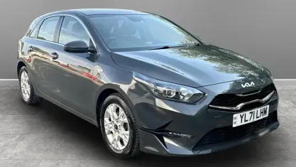 Used Kia Ceed 120 HP (88 kW) 2021 Grey Hatchback