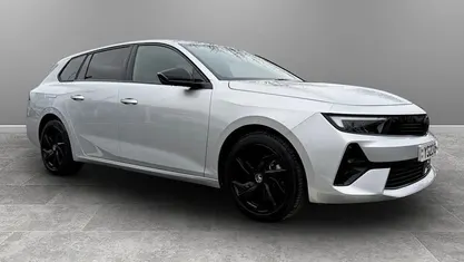 Used Vauxhall Astra 131 HP (96 kW) 2025 Estate