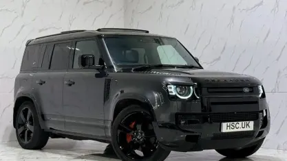 Usado Land Rover Defender 404 HP (297 kW) 2024 SUV