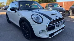 Used 2017 Mini Cooper S Hatch Hatchback | £9,469 (Fair price)