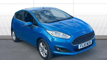 Used Ford Fiesta Zetec 101 HP (74 kW) 2017 Hatchback