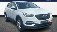 White Used 2018 Vauxhall Grandland X SUV | £8,495 (Good price)