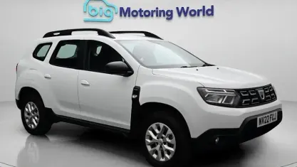Used Dacia Duster Comfort 116 HP (85 kW) 2022 White SUV