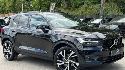 Used Volvo XC40 R-Design Pro 190 HP (139 kW) 2019 Black SUV