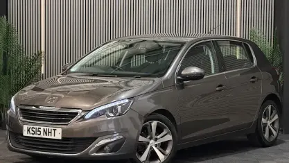 Used Peugeot 308 Allure 131 HP (96 kW) 2020 Hatchback