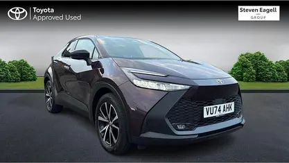 Used 2025 Toyota C-HR Design SUV | £27,617 (Fair price)