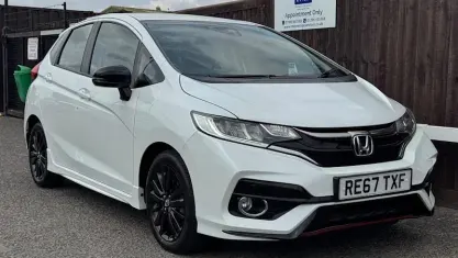 Used Honda Jazz Sport 131 HP (96 kW) 2018 White Hatchback