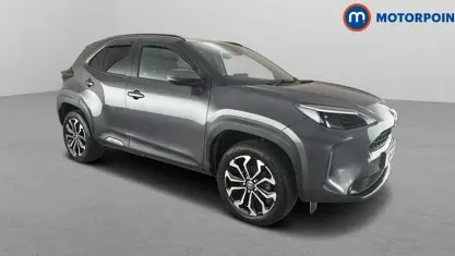 Used Toyota Yaris Cross Design 116 HP (85 kW) 2022 Grey SUV