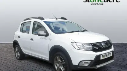 Used Dacia Sandero Essentiel 90 HP (66 kW) 2019 White Hatchback