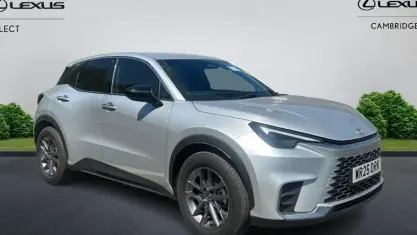 Used Lexus LBX 136 HP (100 kW) 2025 Silver SUV