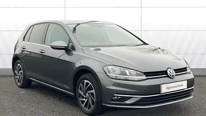 Used VW Golf VII Match 150 HP (110 kW) 2019 Hatchback