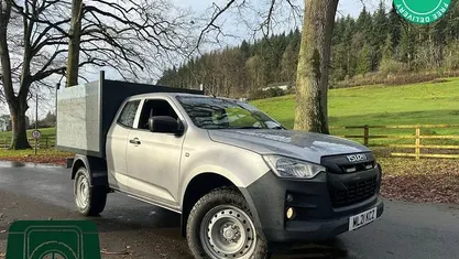 Used Isuzu D-Max 165 HP (121 kW) 2024 Pickup