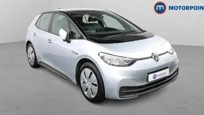 Usado VW ID.3 Pro 106 kW (145 CV) 2022 Plateado Utilitario