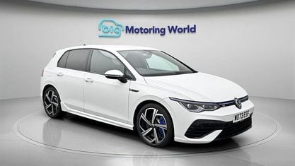 Used VW Golf VIII R 320 HP (235 kW) 2024 White Hatchback