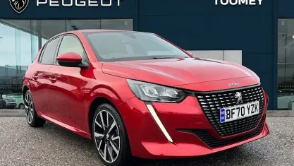 Second-hand Peugeot 208 Allure Premium 102 CP (75 kW) 2022 Hatchback