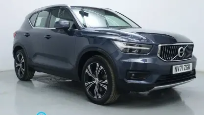 Usado Volvo XC40 Inscription 262 HP (192 kW) 2021 Azul SUV