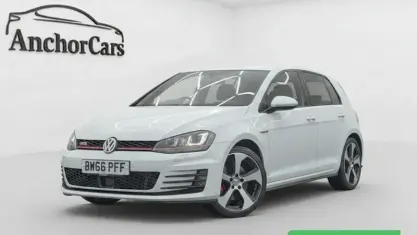 Used VW Golf VII GTI 220 HP (161 kW) 2016 Hatchback
