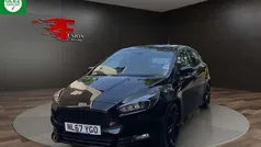 Black Used 2017 Ford Focus ST Hatchback | £12,000 (Fair price)