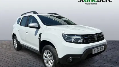 Used Dacia Duster Comfort 91 HP (66 kW) 2022 White SUV