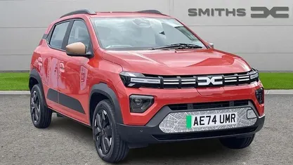 New 2025 Dacia Spring Extreme Hatchback | £10,490 (Fair price)