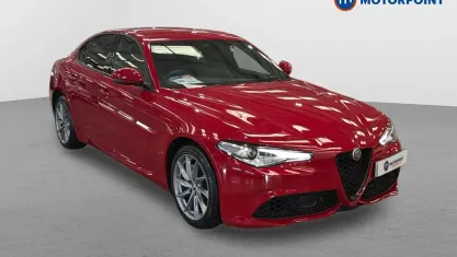 Used Alfa Romeo Giulia Sprint 280 HP (205 kW) 2021 Red Sedan