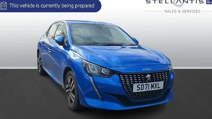 Used Peugeot 208 Allure 102 HP (75 kW) 2021 Hatchback