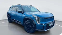 Used 2025 Kia EV9 2 SUV | £58,999 (Super price)