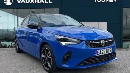 Używany Vauxhall Corsa Edition 101 KM (74 kW) 2022 Niebieski Hatchback