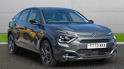 Käytetty Citroën C4 PureTech 102 HP (75 kW) 2023 Harmaa Katumaasturi