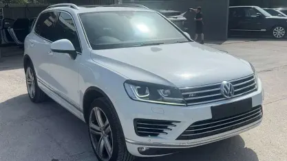 Usado VW Touareg R-line Plus 262 HP (192 kW) 2017 Branco SUV