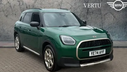 Used Mini Countryman Exclusive 170 HP (125 kW) 2024 Green SUV