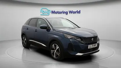 Used Peugeot 3008 Allure Premium 131 HP (96 kW) 2021 Blue SUV