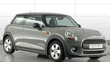 Used Mini ONE Hatch 102 HP (75 kW) 2017 Grey Hatchback