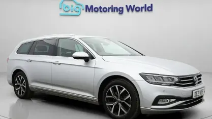 Usado VW Passat SEL 150 HP (110 kW) 2023 Carrinha