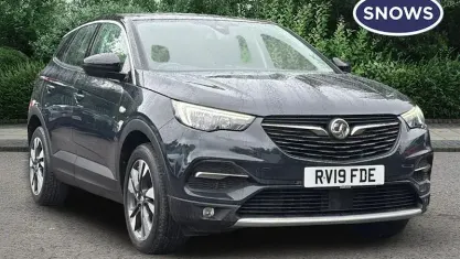 Used Vauxhall Grandland X Sport 131 HP (96 kW) 2019 SUV