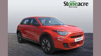 New Fiat 600 136 HP (100 kW) 2025 Orange Hatchback