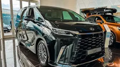 Used 2025 Lexus LM350h MPV | £99,950