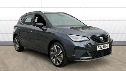 Used Seat Arona FR Sport 110 HP (80 kW) 2023 Grey SUV