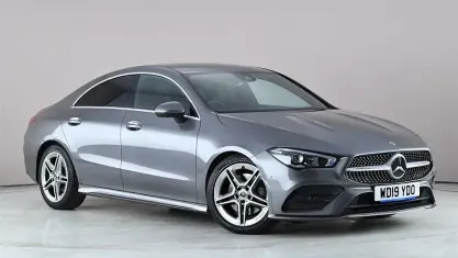 Gebraucht Mercedes CLA200 AMG line 163 PS (119 kW) 2022 Limousine