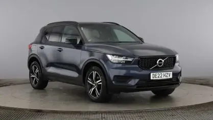 Begagnad Volvo XC40 R-Design 163 HK (119 kW) 2021 SUV