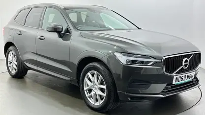 Używany Volvo XC60 Momentum 197 KM (144 kW) 2021 SUV