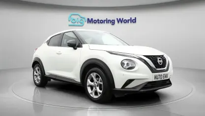 Used Nissan Juke N-Connecta 117 HP (86 kW) 2020 White SUV