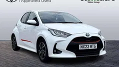 White Used 2022 Toyota Yaris Hybrid Design Hatchback | £15,250 (Good price)