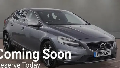 Used Volvo V40 R-Design 122 HP (89 kW) 2018 Grey Hatchback